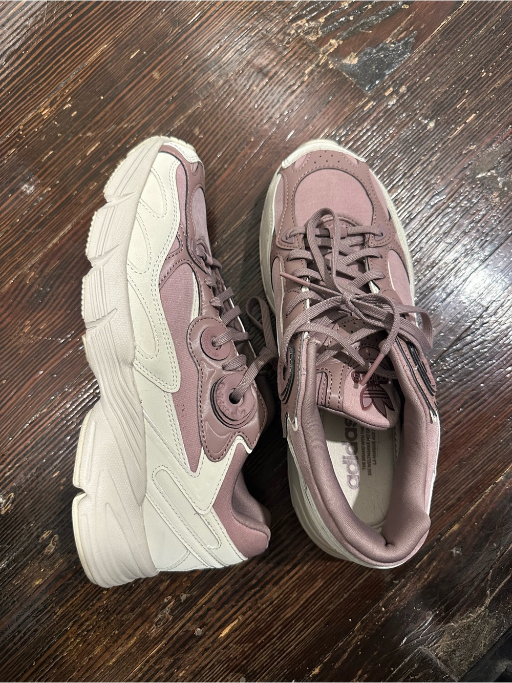 adidas Astir sneakers